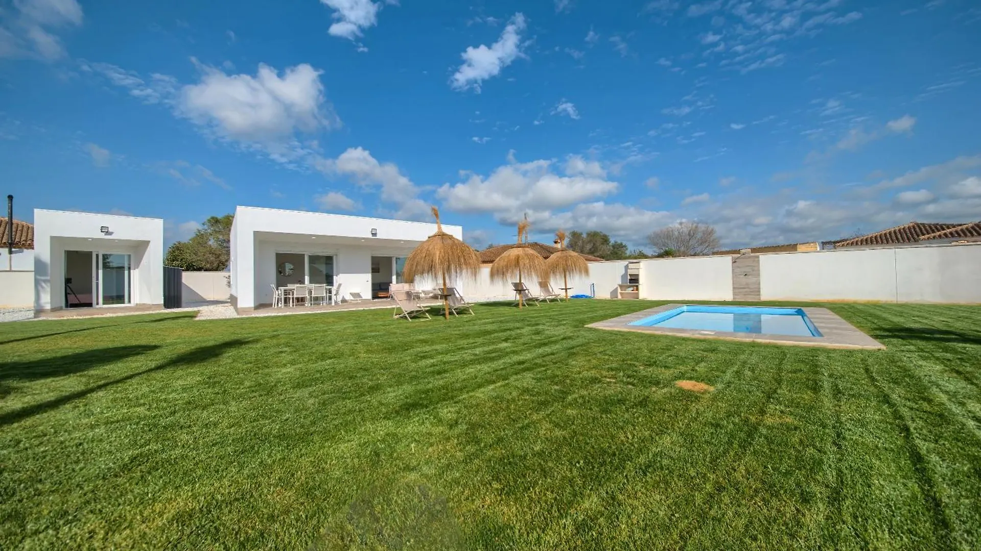 Villa Sanctipetri Para Grupos 20Pax Chiclana de la Frontera 0*,  Spain